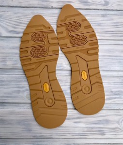 Podeszwa Bizzel/rozmiar 42-43/karmel