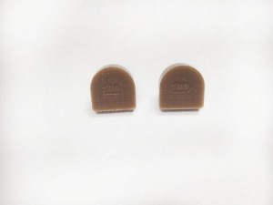 Fleki z bolcem/kolor karmel/16x16mm